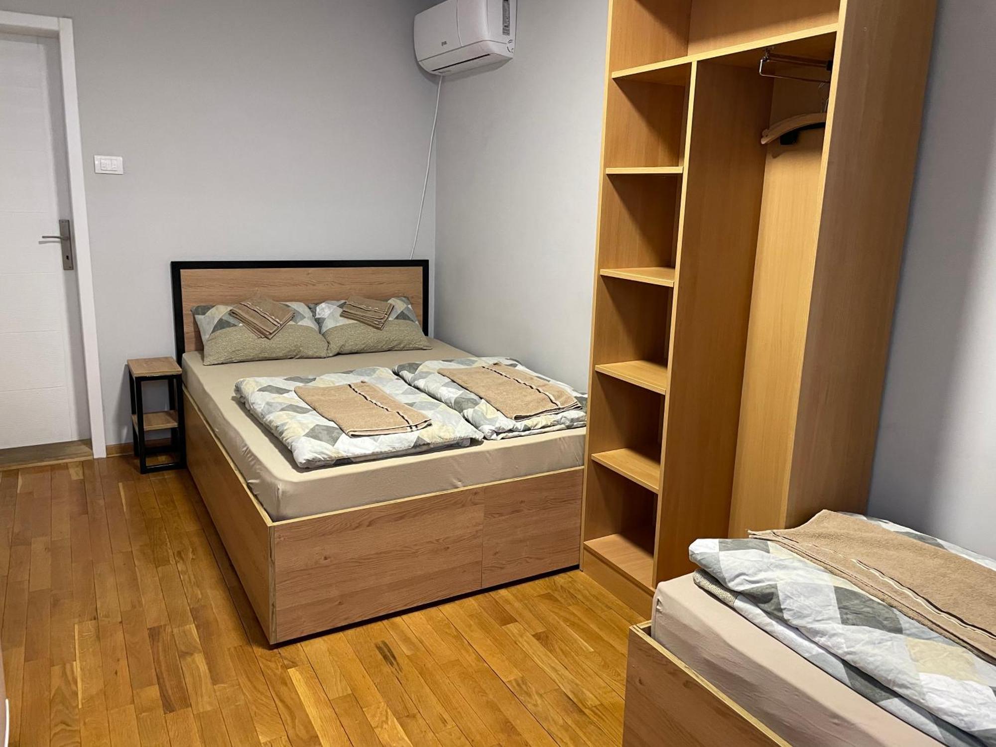 Apartments Peka Dusanovac エクステリア 写真