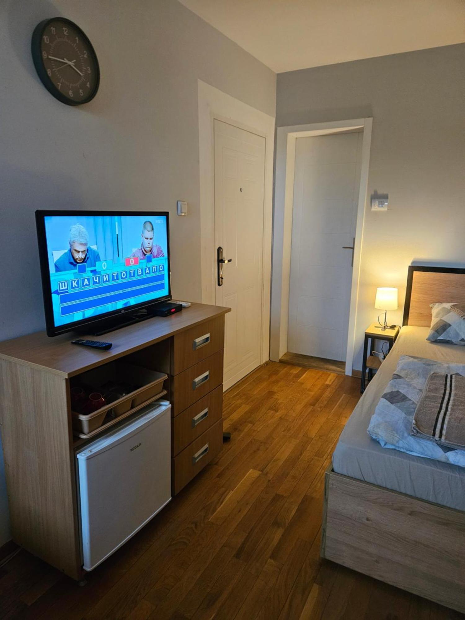 Apartments Peka Dusanovac エクステリア 写真